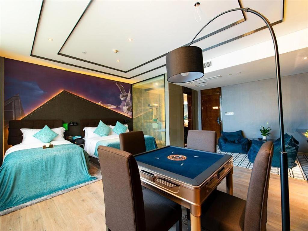 Xana Hotelle-Hotel Luzhou Baizitu Square Zewnętrze zdjęcie
