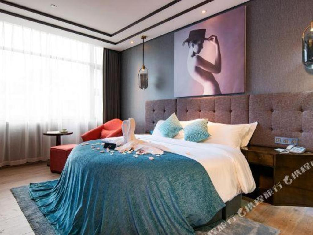 Xana Hotelle-Hotel Luzhou Baizitu Square Zewnętrze zdjęcie