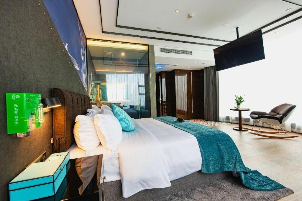Xana Hotelle-Hotel Luzhou Baizitu Square Zewnętrze zdjęcie