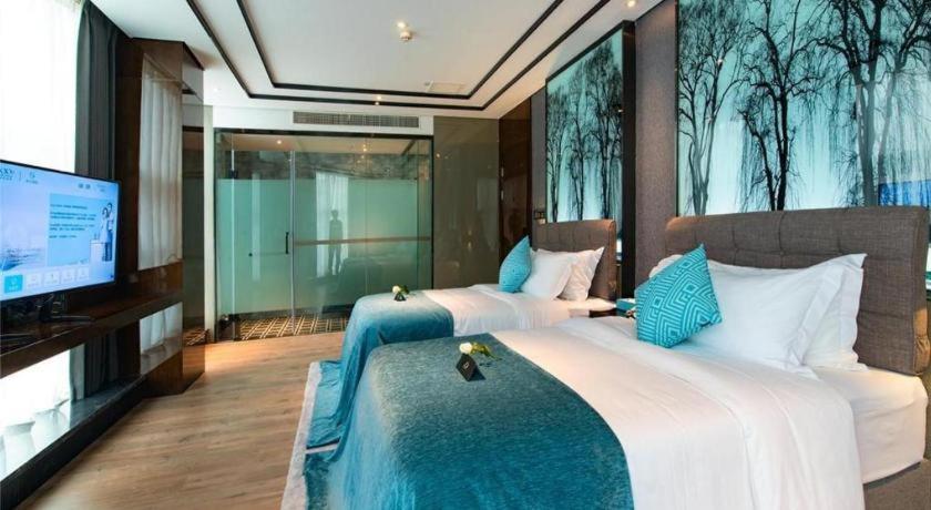 Xana Hotelle-Hotel Luzhou Baizitu Square Zewnętrze zdjęcie